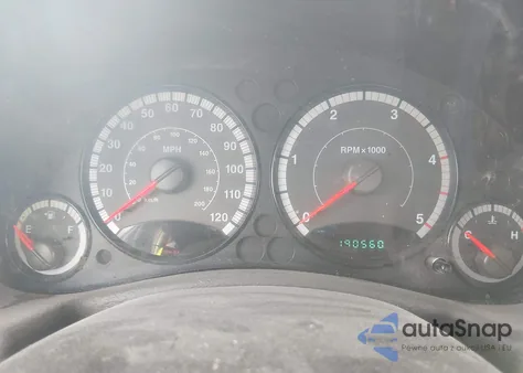 2005 Jeep Liberty Sport z USA, uszkodzony, nr VIN 1J4GL48555W656125